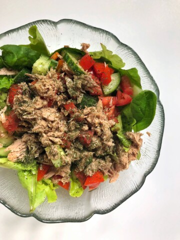Garden-Salad-with-Tuna