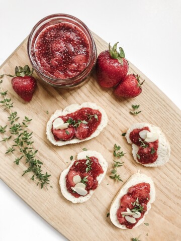 Holiday-Ciostini-with-Strawberry-Chia-Jam