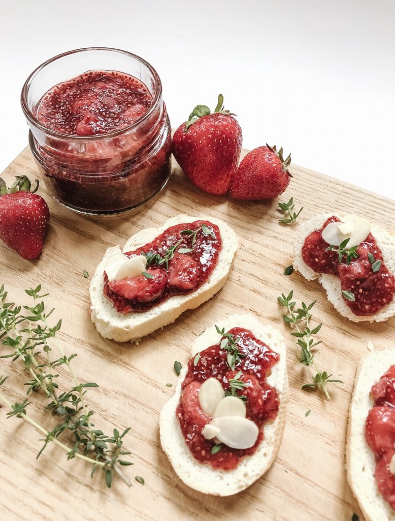 holiday-crostini-with-strawberry-chia-jam