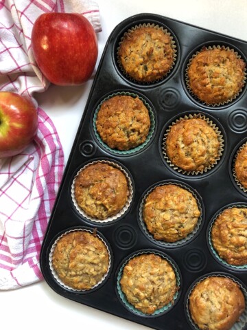 Zucchini-Apple-Muffins