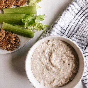 White-Bean-and-Thyme-Dip