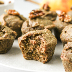 oatmeal pear muffins