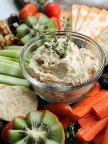 Classic-Chickpea-Hummus