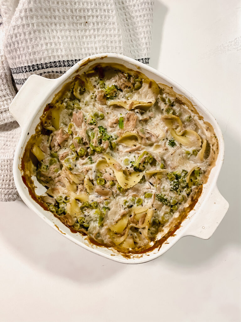 creamy-oregano-tuna-casserole