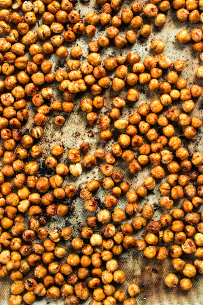 chili-lime-roasted-chickpeas