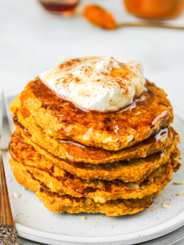 pumpkin oatmeal pancakes